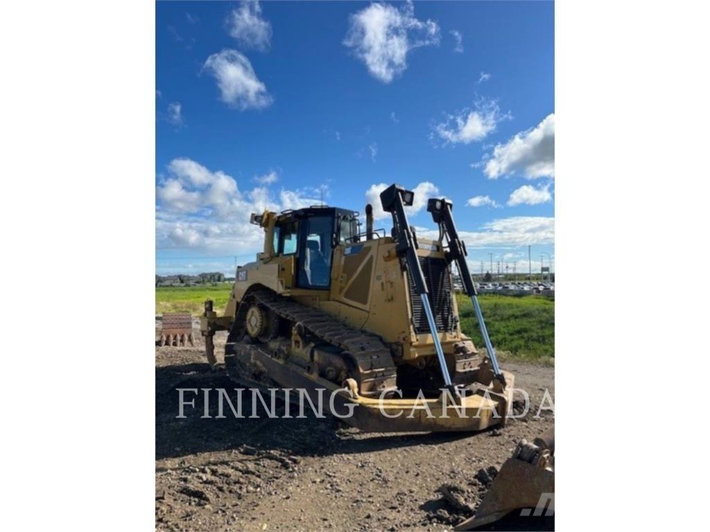 CAT D8T Pásové dozery