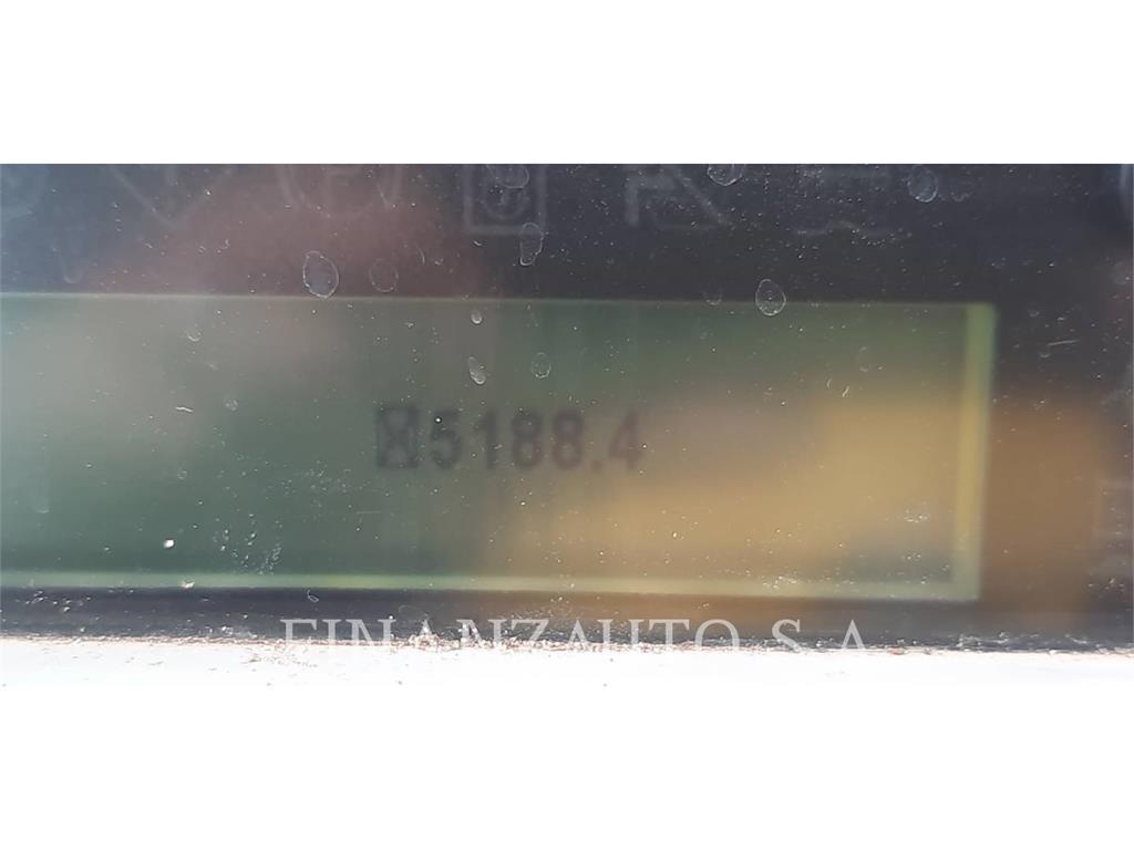 CAT D8T Pásové dozery