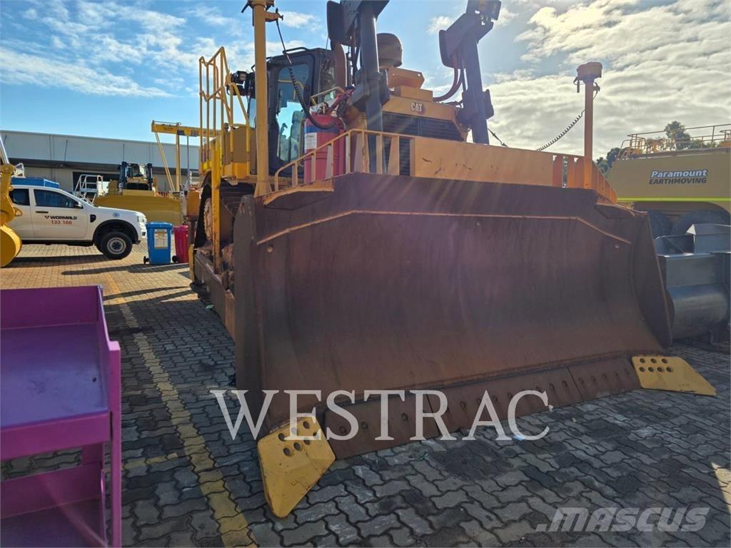 CAT D8T Pásové dozery