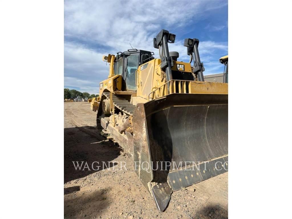 CAT D8T Pásové dozery