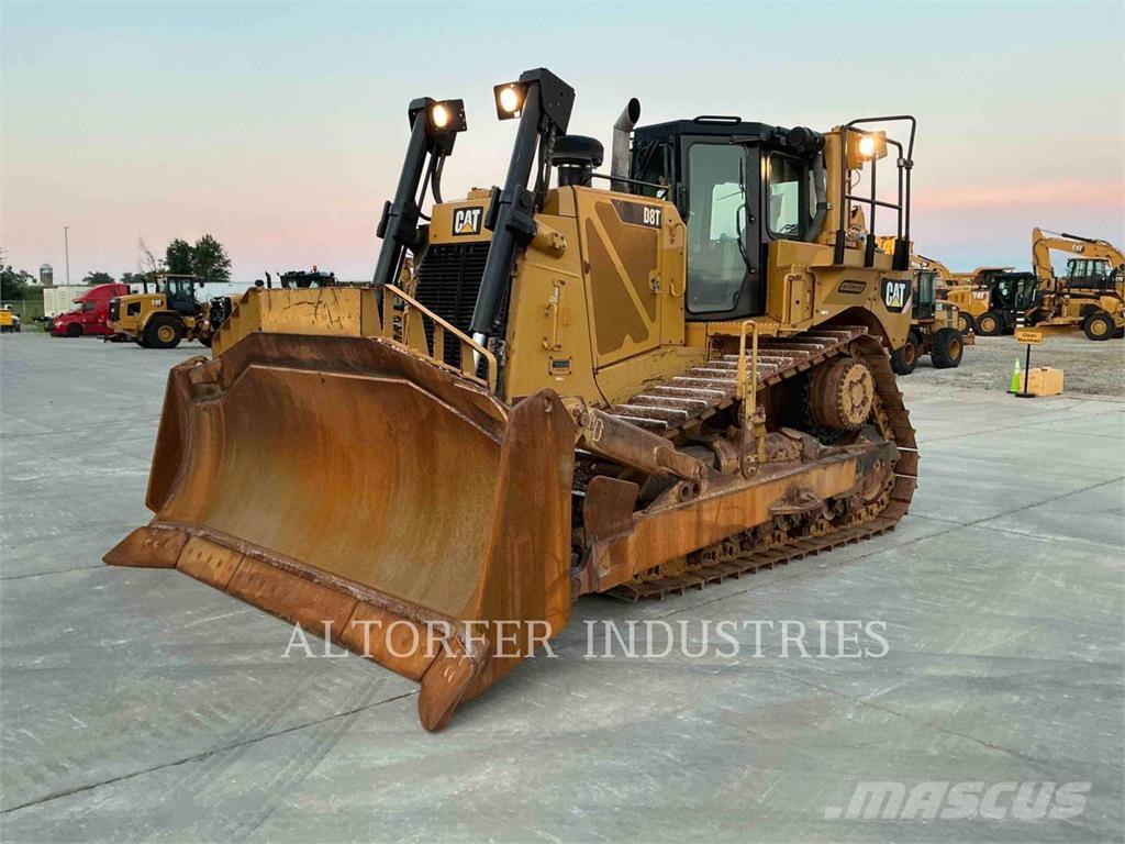 CAT D8T Pásové dozery