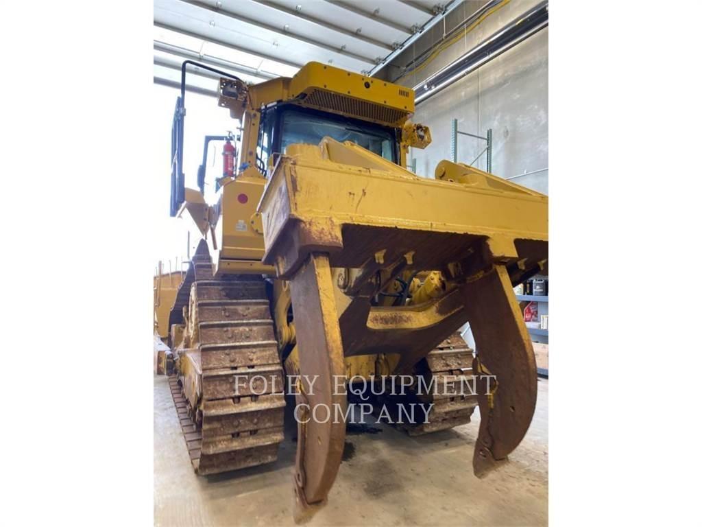 CAT D8T-21A Pásové dozery