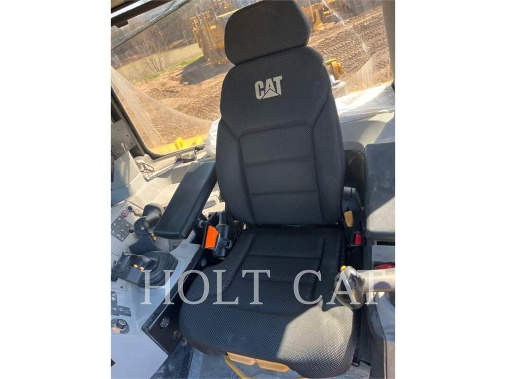 CAT D9 Pásové dozery