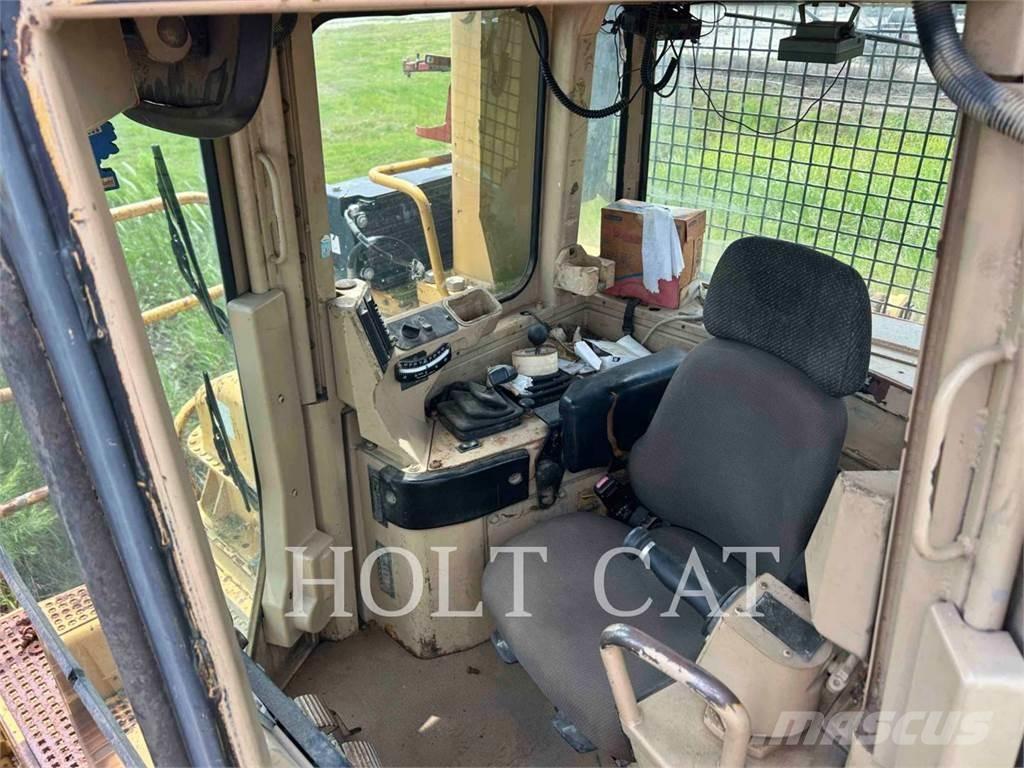 CAT D9R Pásové dozery
