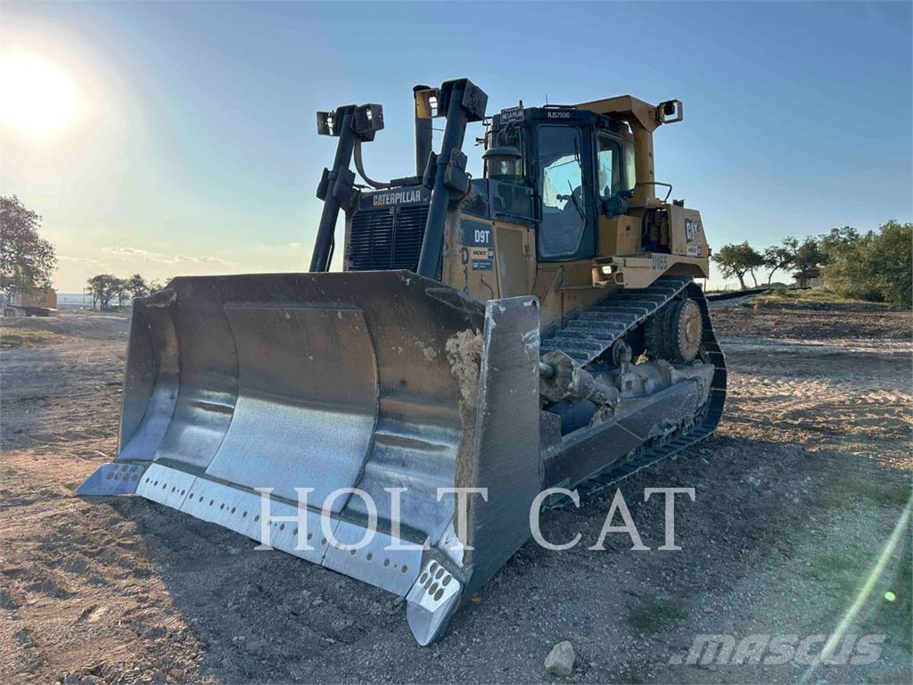 CAT D9T Pásové dozery