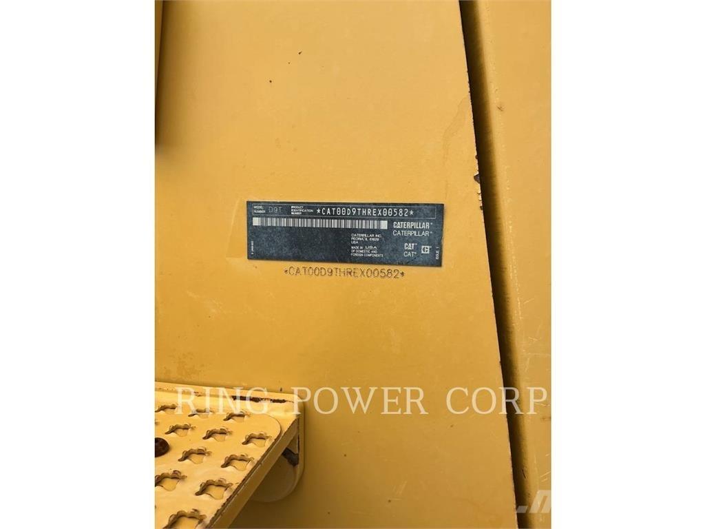 CAT D9T Pásové dozery