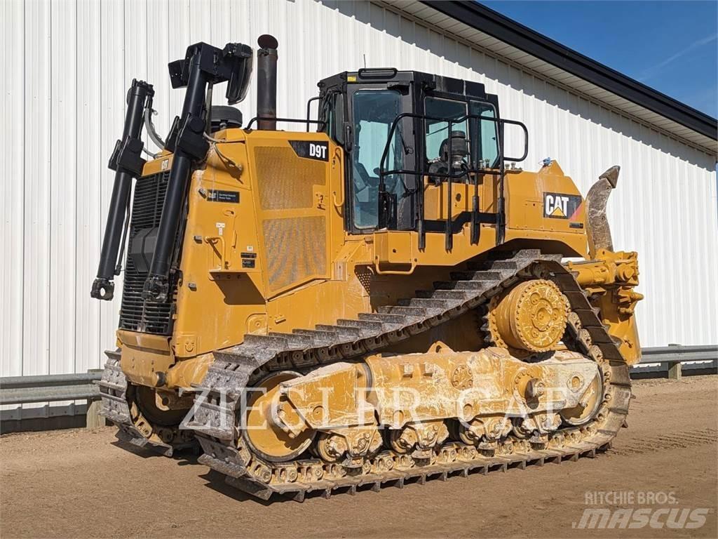 CAT D9T Pásové dozery