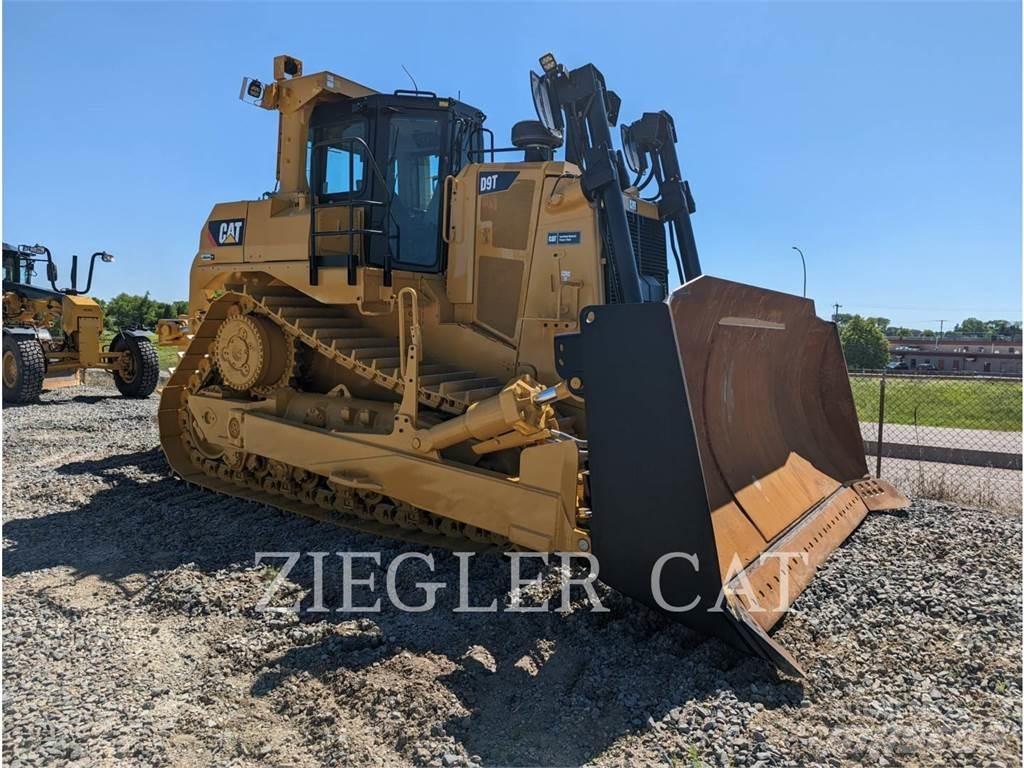 CAT D9T Pásové dozery