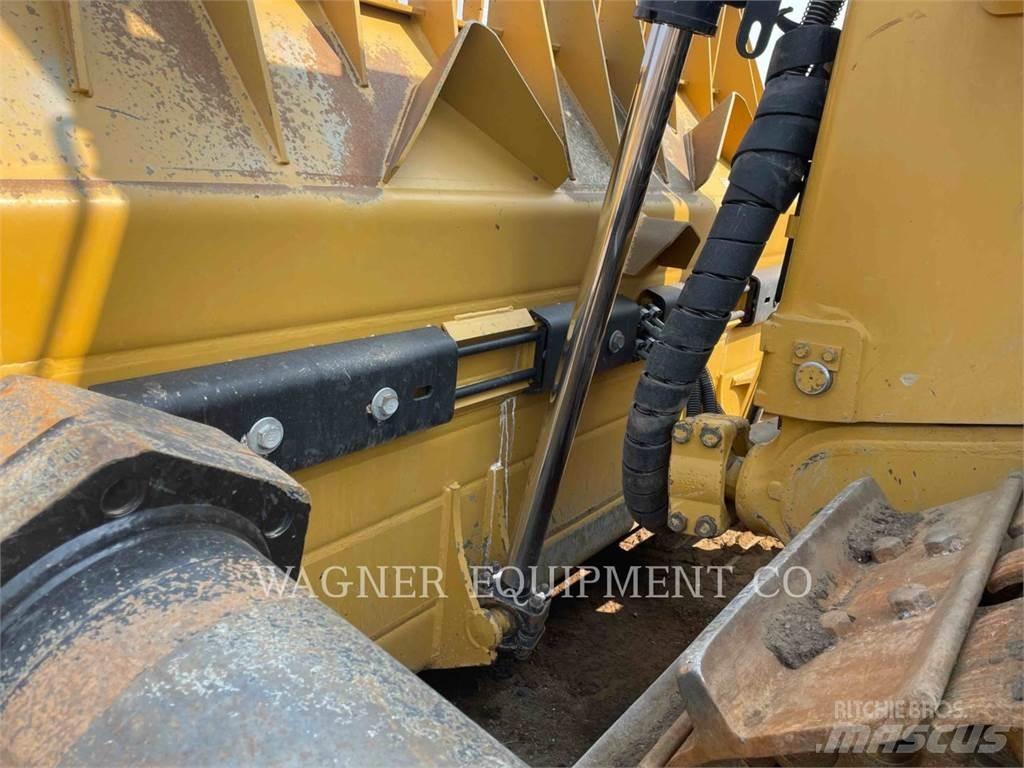 CAT D9T Pásové dozery
