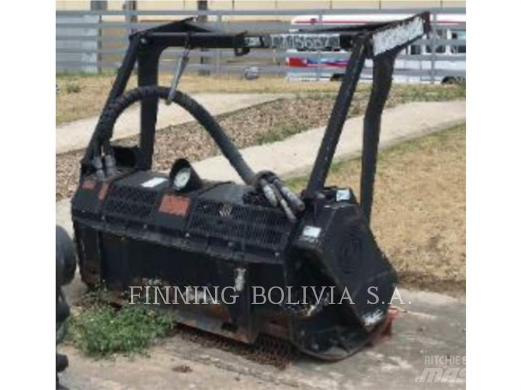 CAT HM135C Lesní mulčovače
