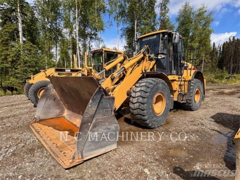 CAT IT62H Kolové nakladače