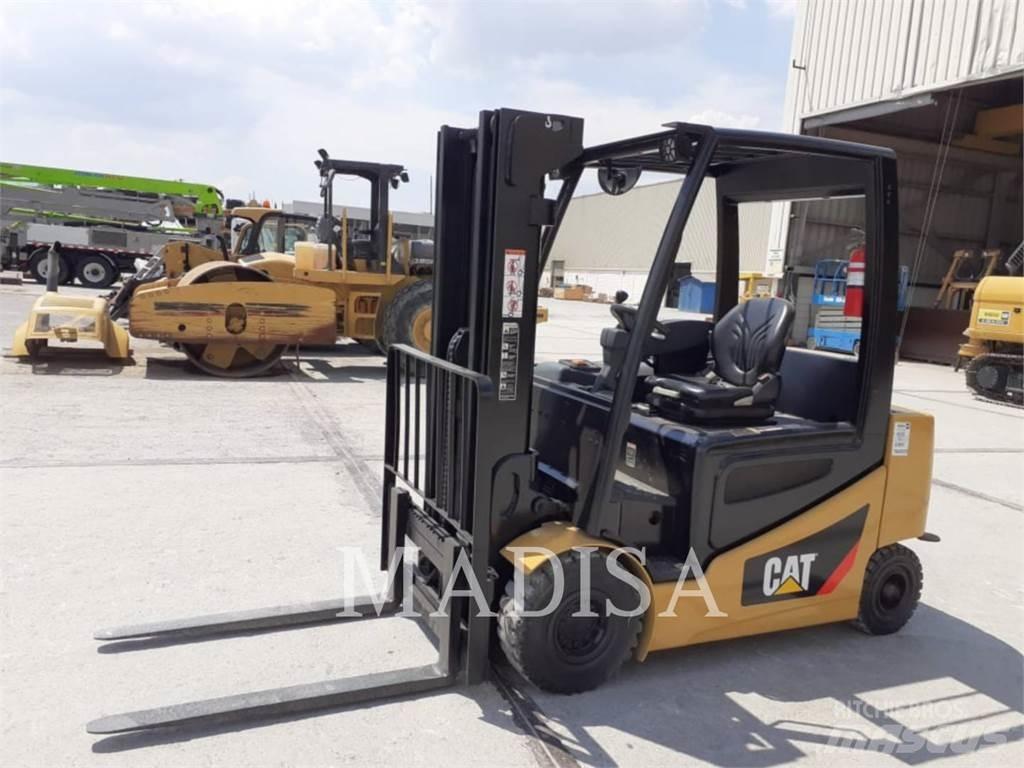 CAT LIFT TRUCKS 2EP5000 Další