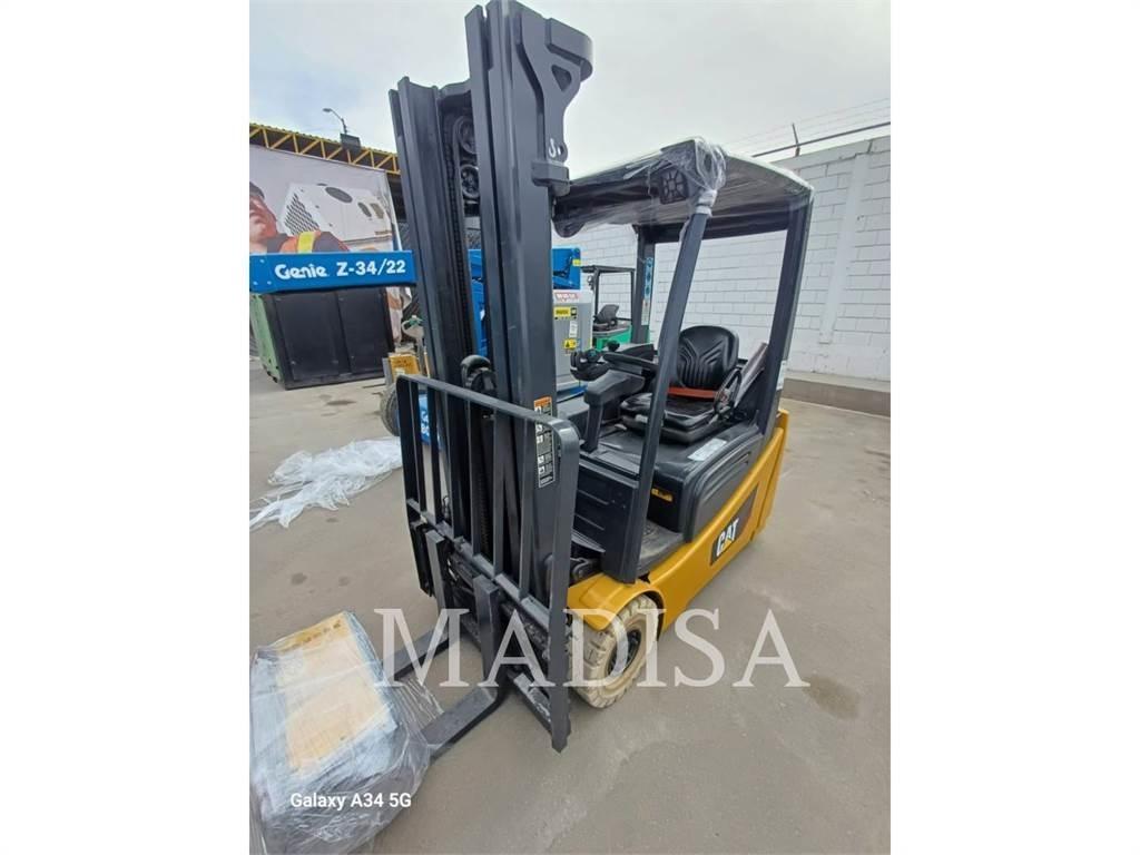 CAT LIFT TRUCKS 2ET3000 Další