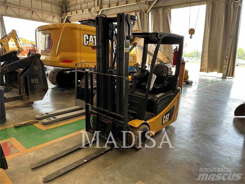 CAT LIFT TRUCKS 2ET4000 Další
