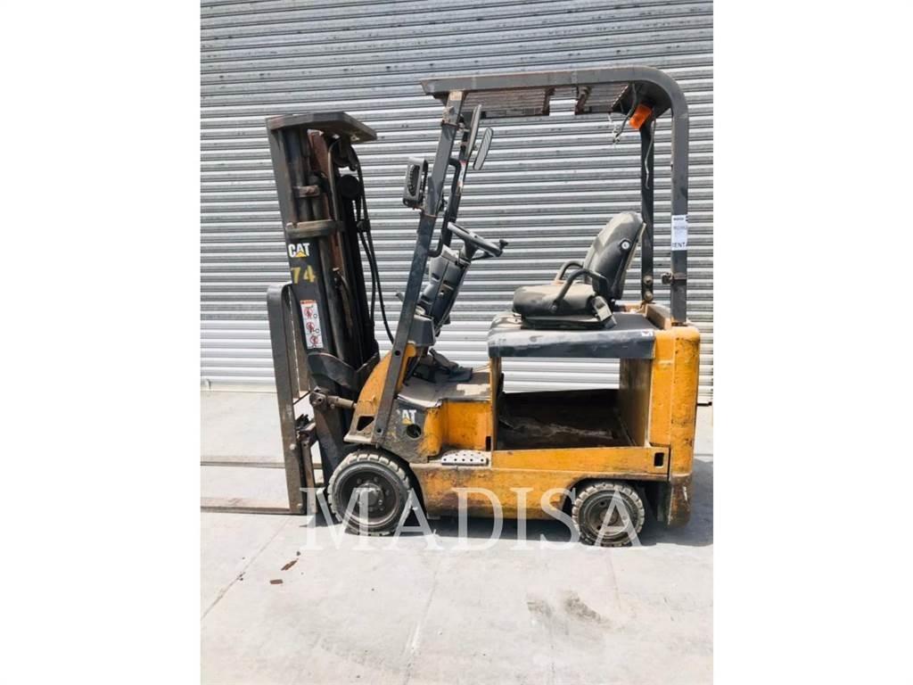 CAT LIFT TRUCKS E3500-AC Další