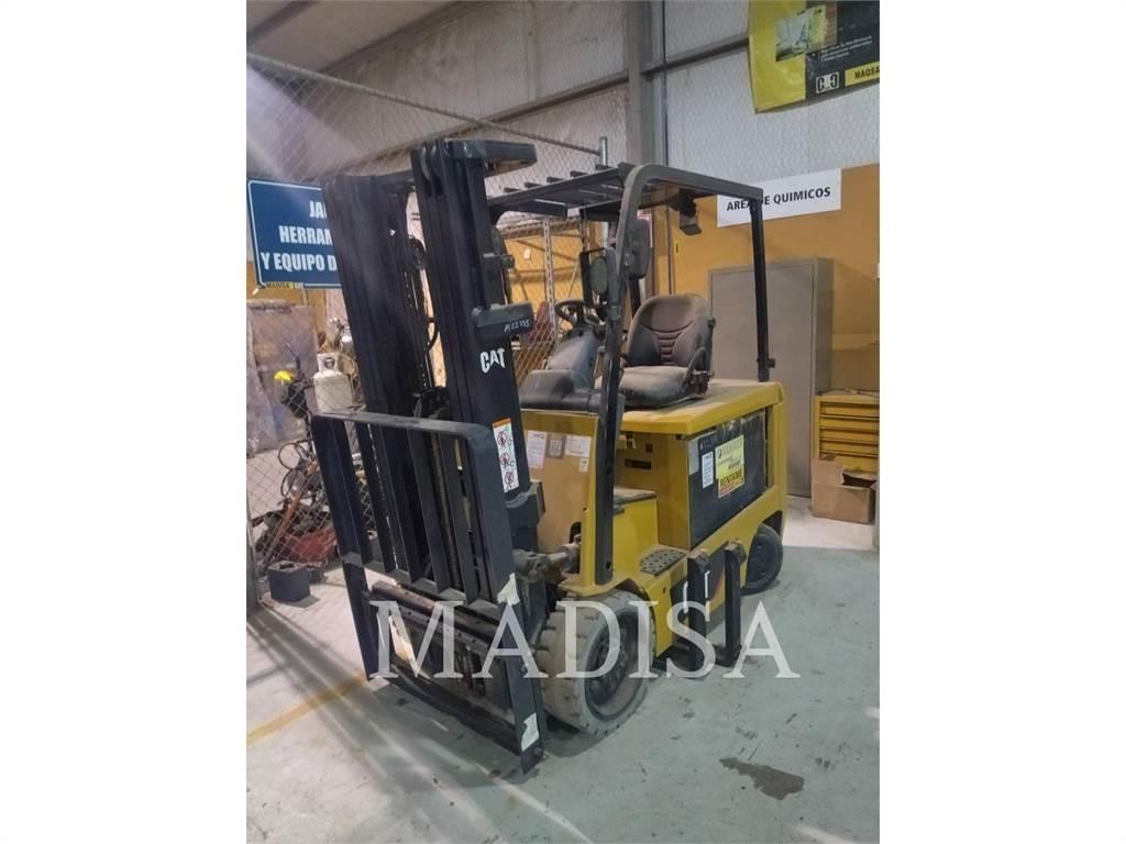 CAT LIFT TRUCKS EC25LN2 Další