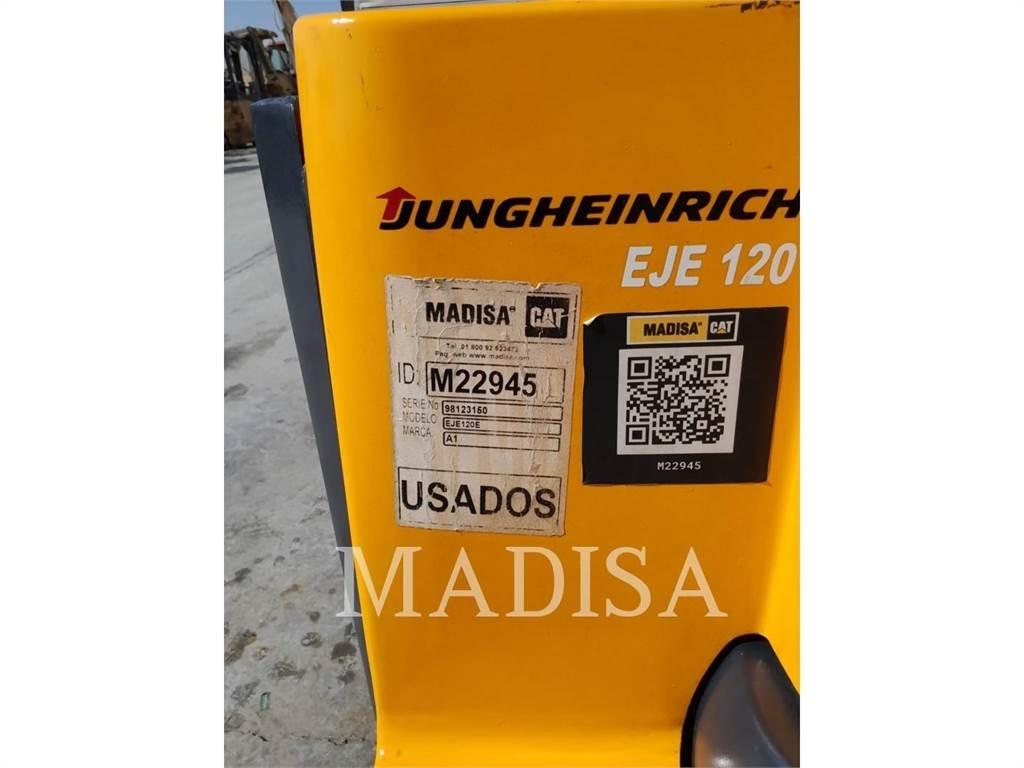 CAT LIFT TRUCKS EJE120E Golfové vozíky