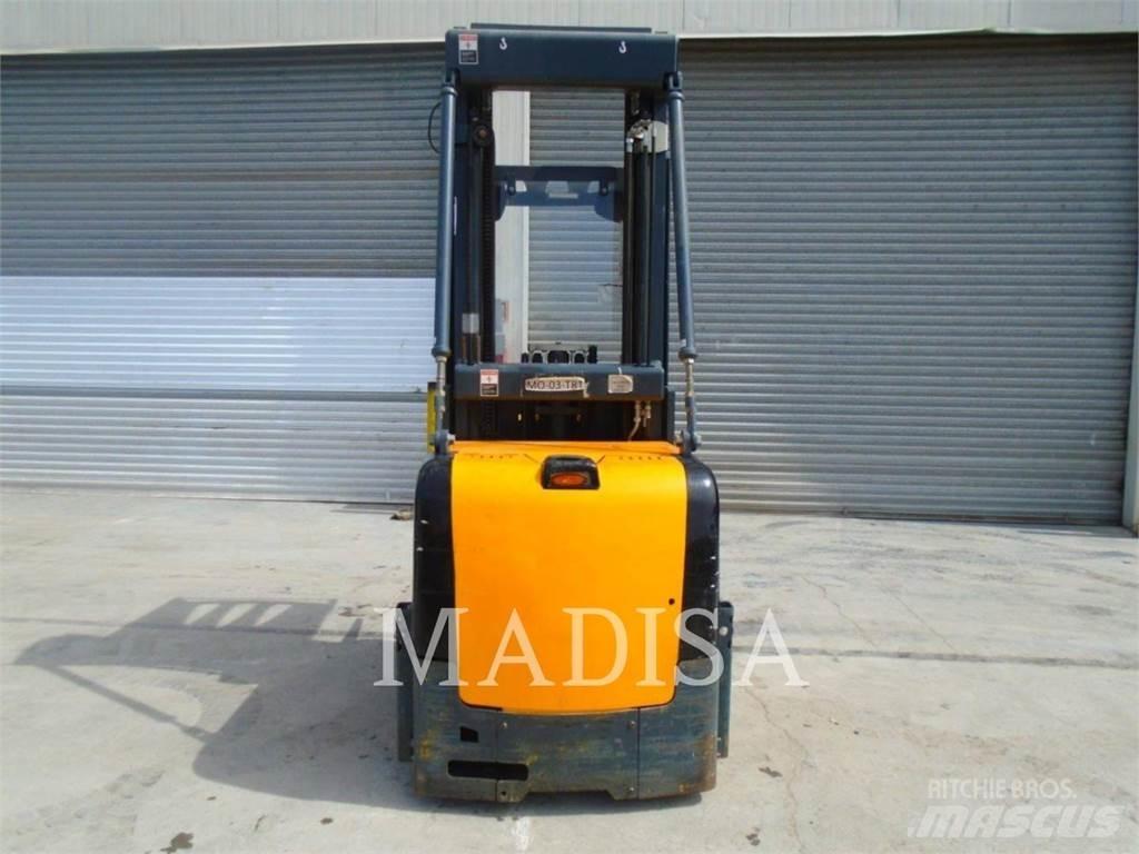 CAT LIFT TRUCKS EKS308 Další