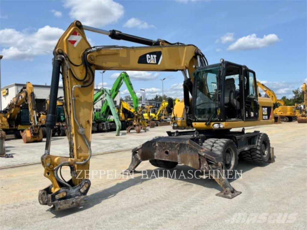 CAT M318D Kolová rýpadla
