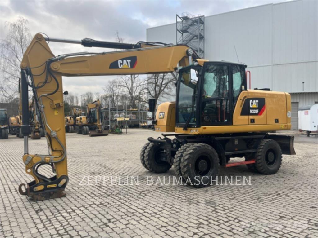 CAT M320F Kolová rýpadla
