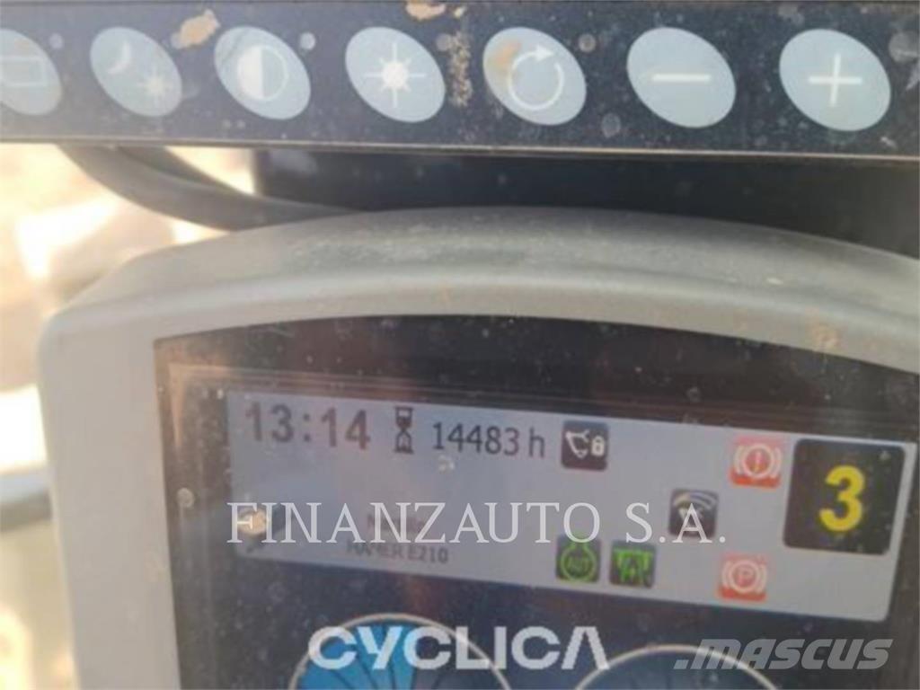 CAT M320F Kolová rýpadla