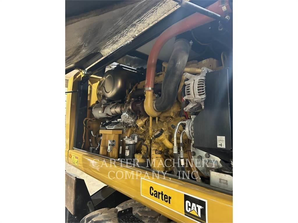 CAT M322F Kolová rýpadla