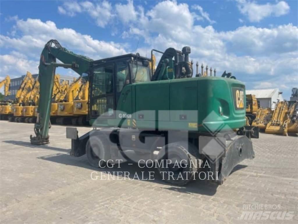 CAT MH3022 Kolová rýpadla