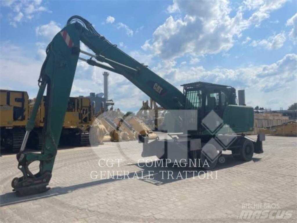 CAT MH3022 Kolová rýpadla