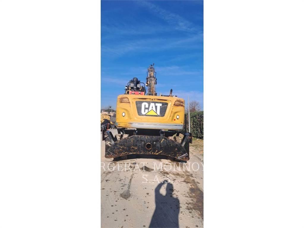 CAT MH3022 IVC Kolová rýpadla