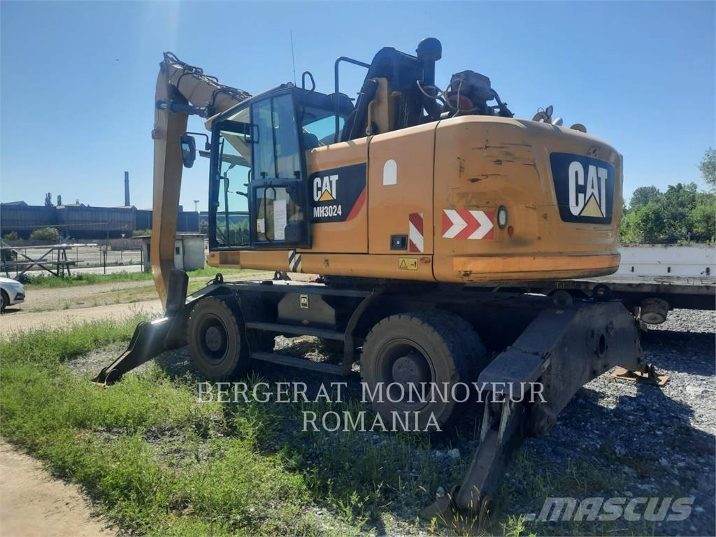 CAT MH3024-06 Kolová rýpadla