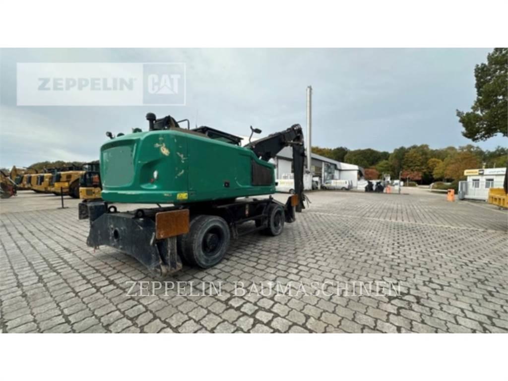 CAT MH3024-06C Demoliční rýpadla