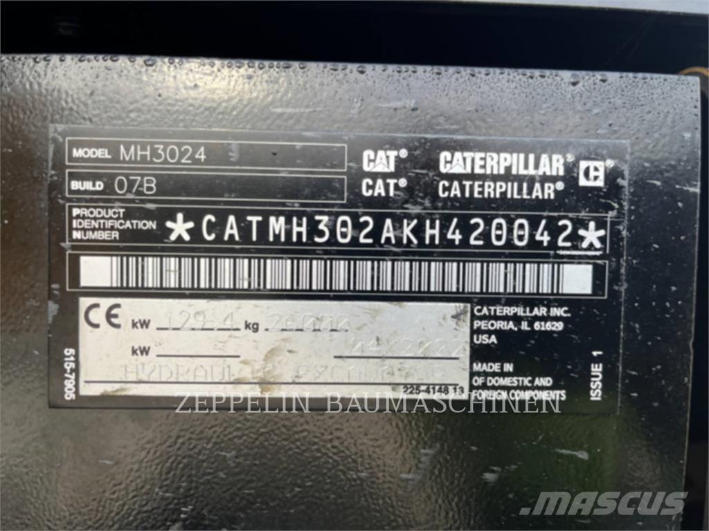CAT MH3024-07A Demoliční rýpadla