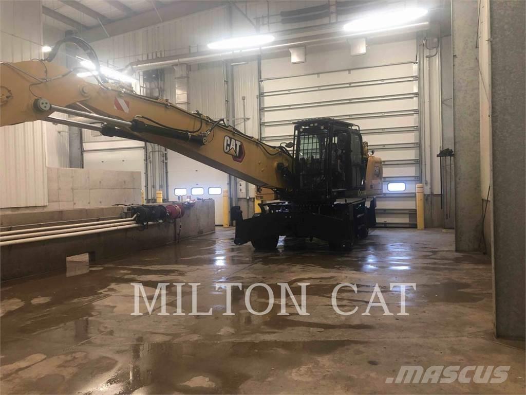 CAT MH3026 Kolová rýpadla