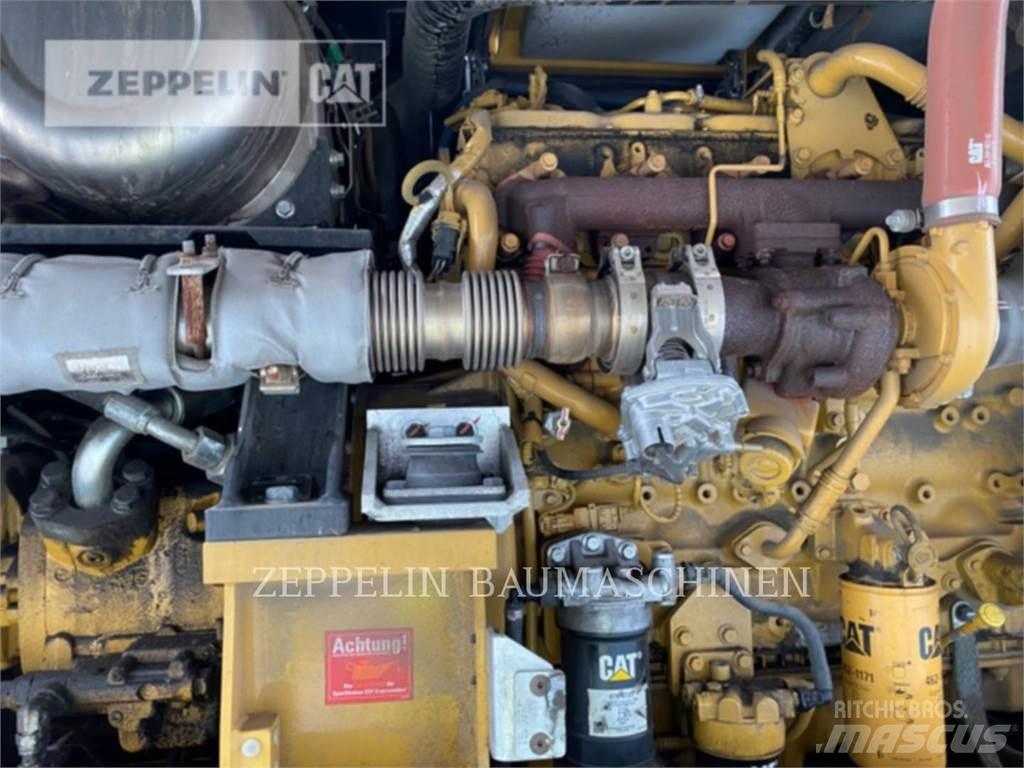 CAT MH3026-06C Demoliční rýpadla