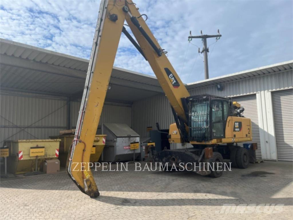 CAT MH3026-06C Demoliční rýpadla