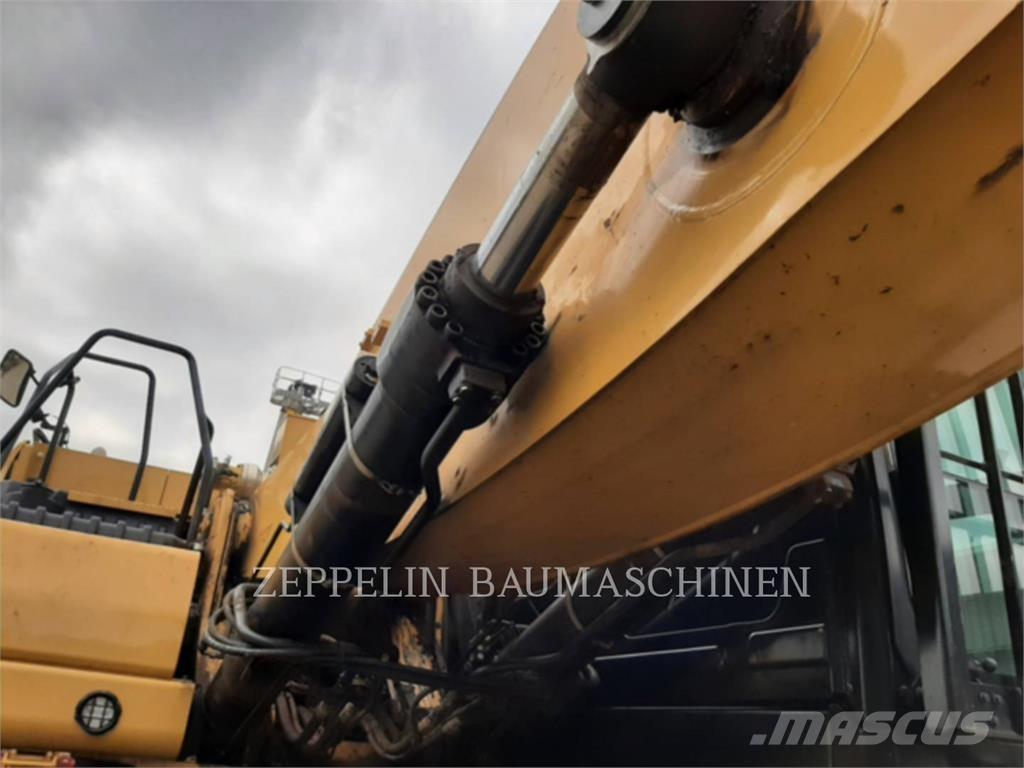 CAT MH3040-07A Demoliční rýpadla