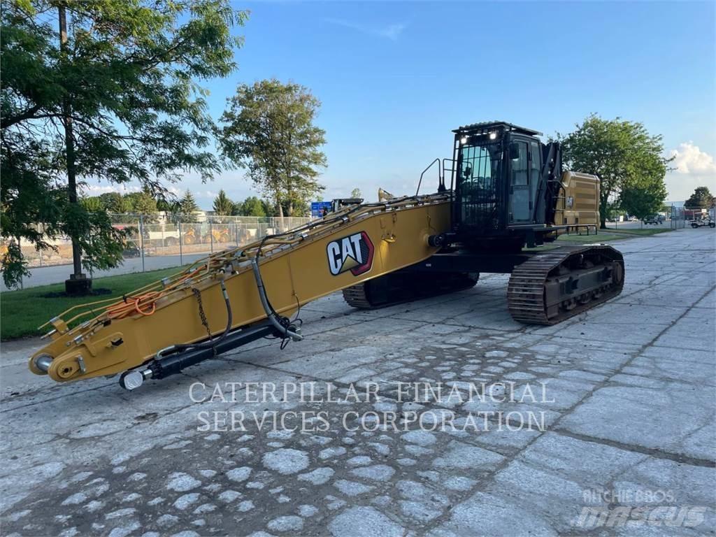 CAT MH3250 Kolová rýpadla