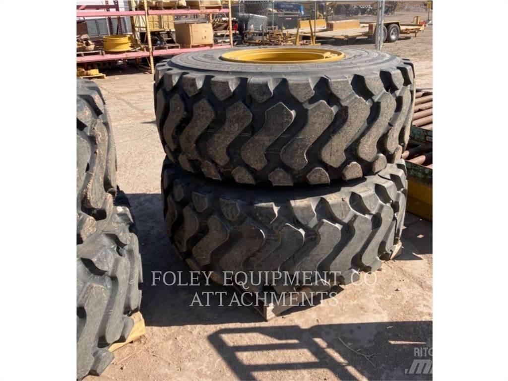 CAT MICHELIN 23.5R25 Pneumatiky, kola a ráfky