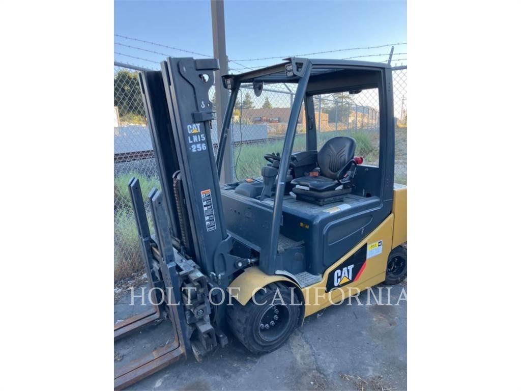 CAT MITSUBISHI 2EP6500 Akumulátorové vozíky