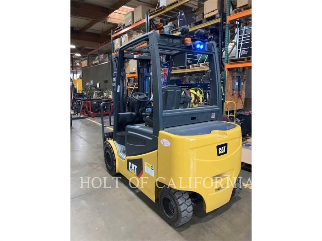 CAT MITSUBISHI 2EP6500 Akumulátorové vozíky