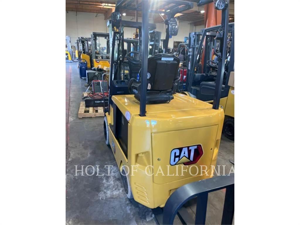 CAT MITSUBISHI EC30N3 Akumulátorové vozíky