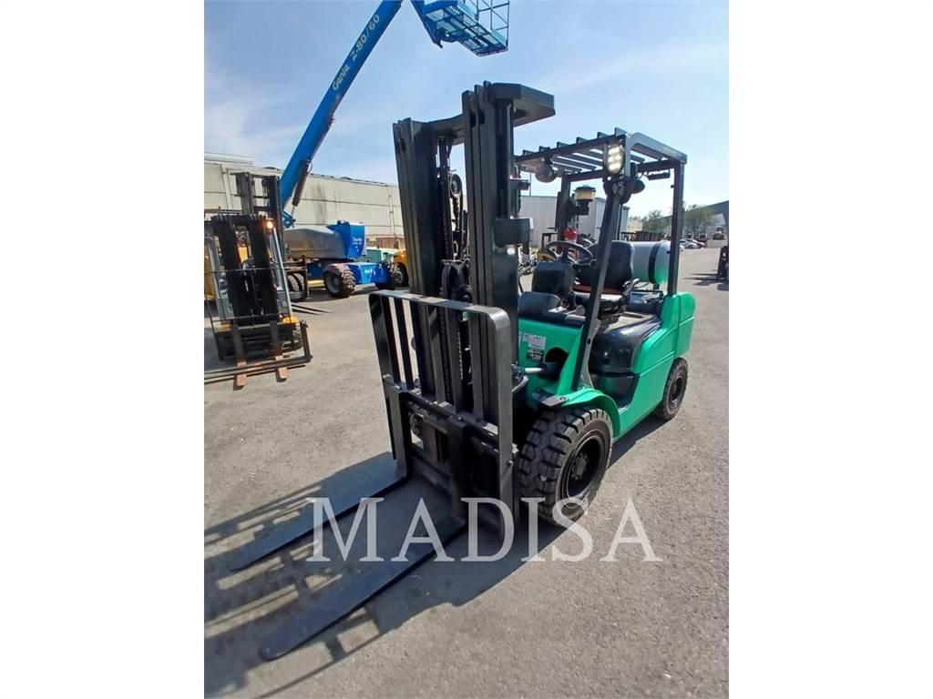CAT MITSUBISHI FG30N-LP Další
