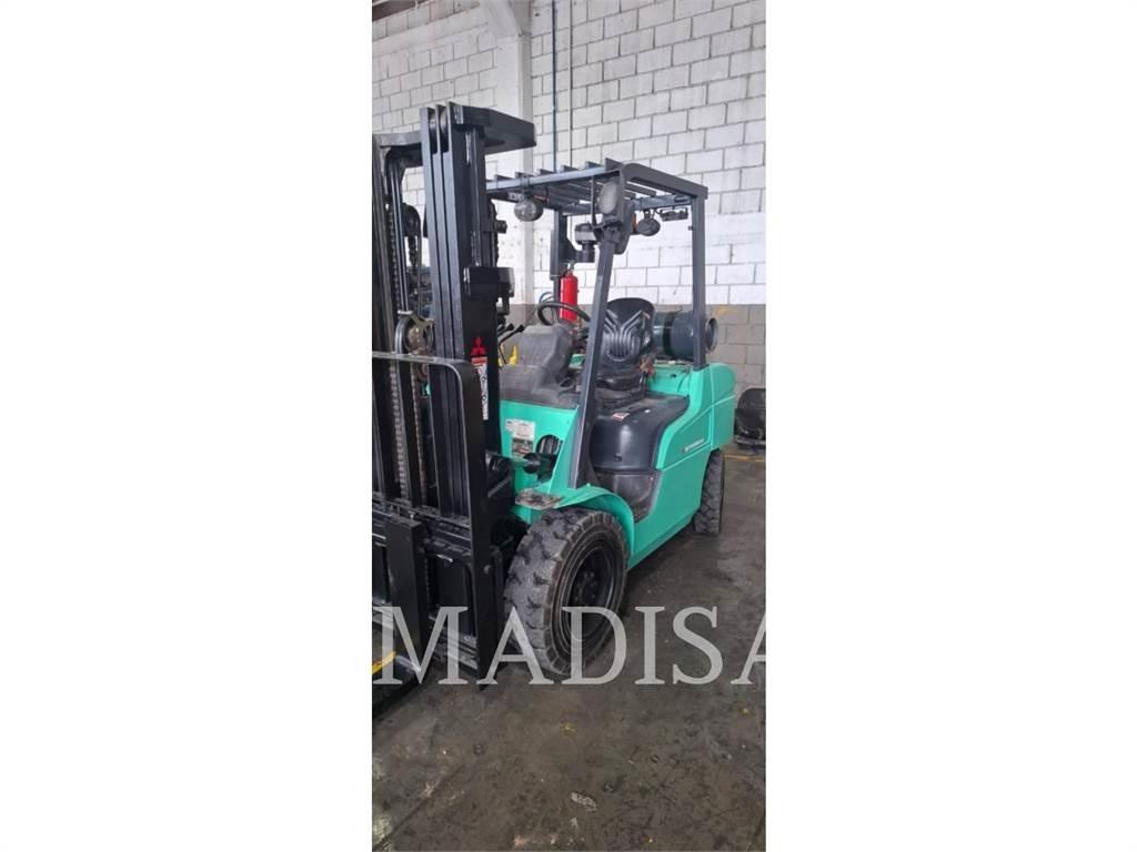 CAT MITSUBISHI FG30N-LP Další