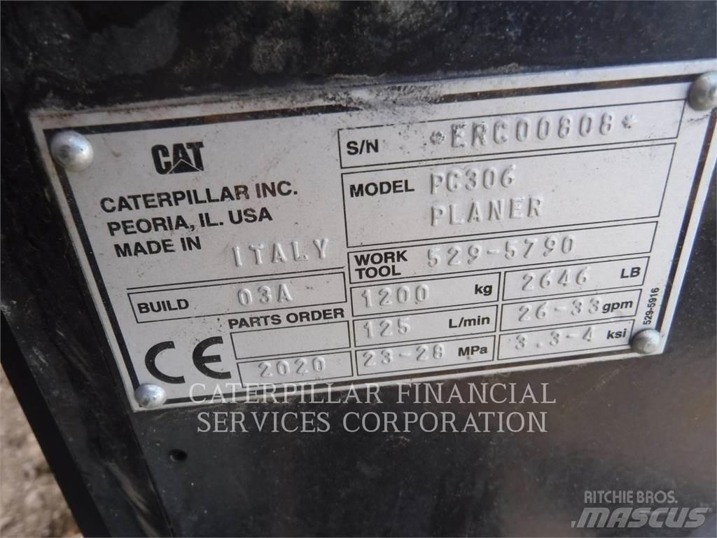CAT PC306 Silniční frézy