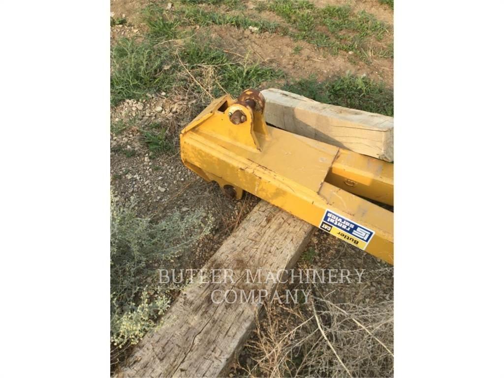 CAT PL61 Pokladače potrubí