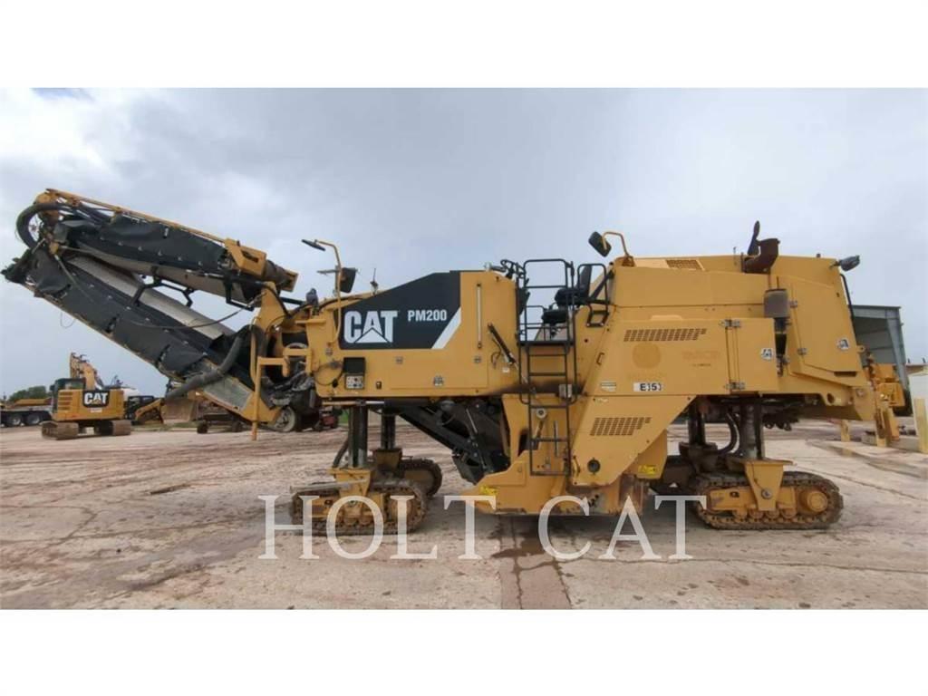 CAT PM200 Recyklátory asfaltu