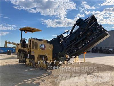 CAT PM312-02 Finišery