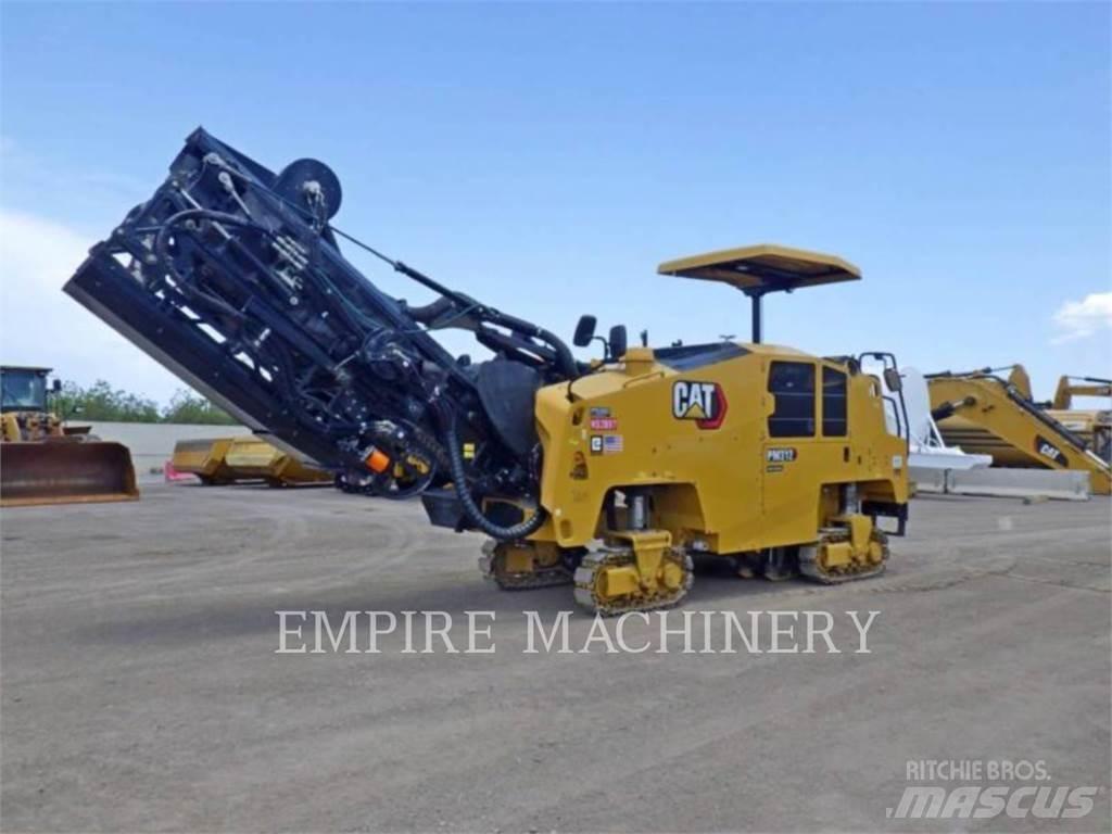 CAT PM312-02 Finišery