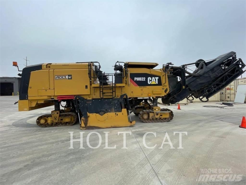 CAT PM822 Recyklátory asfaltu