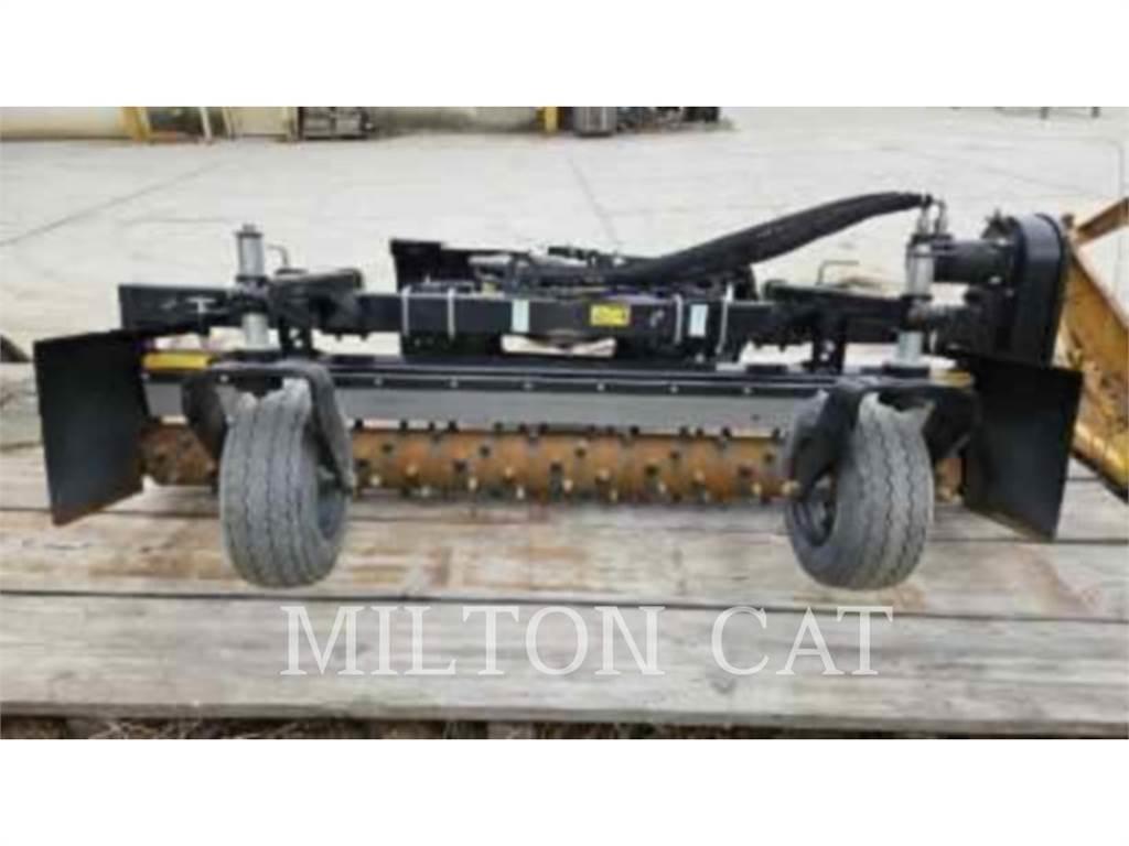 CAT PR121 POWERBOX RAKE Obraceče a shrabovače sena